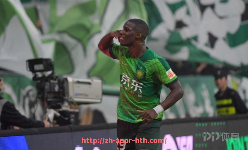 华体会hth官方网站下载-足球世界杯与CBA赛程表：如何平衡篮球与足球的赛事安排