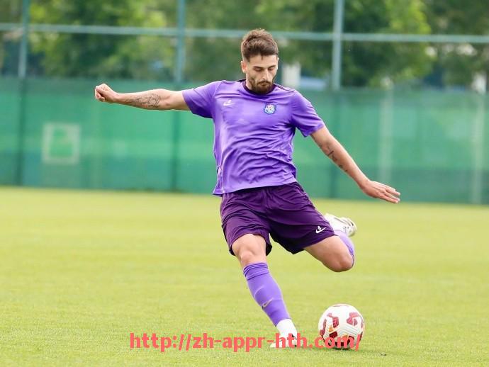 华体会hth官方网站下载-世俱杯品牌联名限定款球衣的销售情况及市场反馈